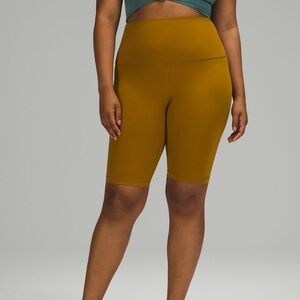 Lululemon Align Short - 8” in Gold Spice